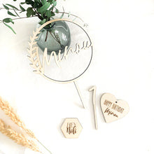 Lade das Bild in den Galerie-Viewer, Caketopper HEY! KLASSIK NAME