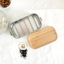 Lade das Bild in den Galerie-Viewer, Lunchbox M Ranken Kollektion