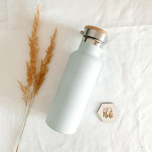 Lade das Bild in den Galerie-Viewer, Isolierflasche HEY! 500ml, Klassik